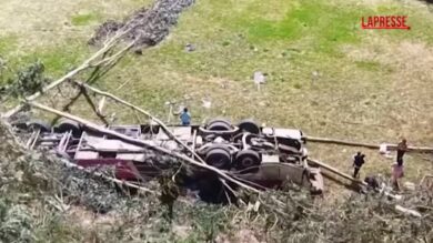 Autobus si ribalta in Perù: 18 morti e 48 feriti