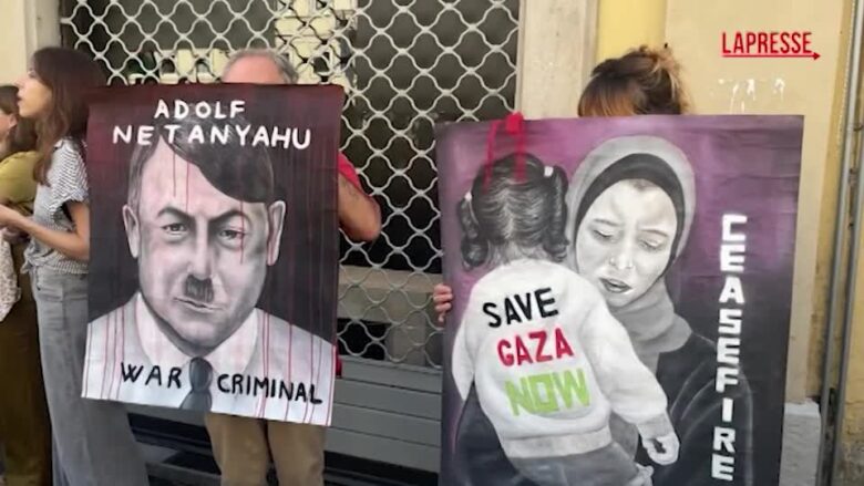 Gaza, corteo a Milano con pentole e coperchi per chiedere il cessate il fuoco