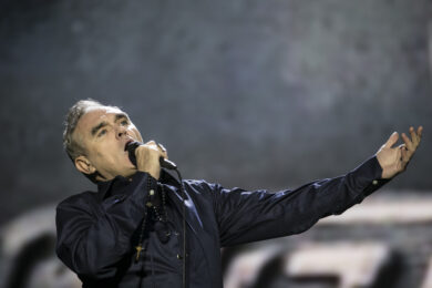 Morrissey a Lucca, l’ex Smiths stupisce tra poesia e imprevedibilità