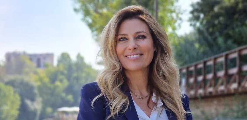 addio a claudia adamo morta a 51 anni la meteorologa della rai