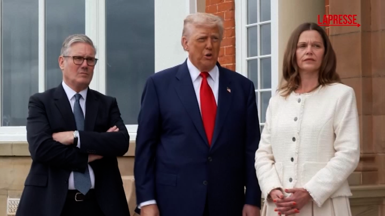 trump in scozia se non ci fossi io ci sarebbero sei grandi guerre