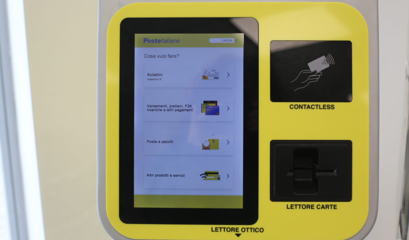 poste quasi 9 milioni di clienti usano la nuova super app