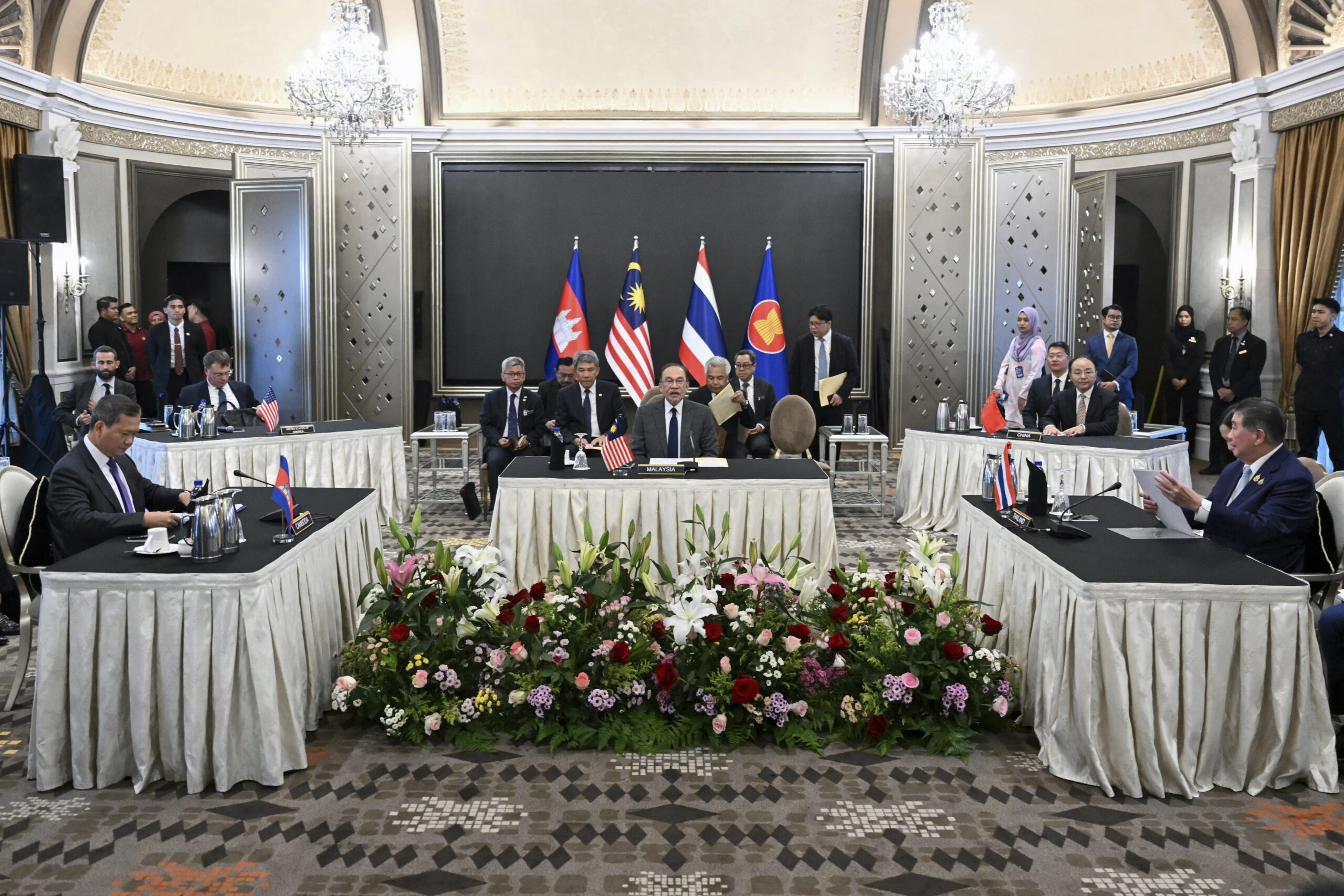 Thailandia-Cambogia: Malesia annuncia accordo per cessate il fuoco immediato Thailandia-Cambogia: Malesia annuncia accordo per cessate il fuoco immediato