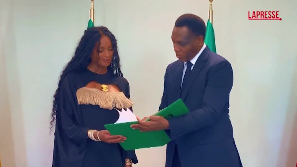 Ciara, la cantante Usa è tra i primi discendenti di schiavi a cui il Benin ha concesso la cittadinanza