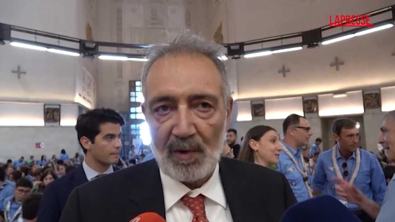 Giubileo Giovani 2025, Gualtieri e Rocca al raduno degli scout: "Funziona tutto alla perfezione" Giubileo Giovani 2025, Gualtieri e Rocca al raduno degli scout: "Funziona tutto alla perfezione"