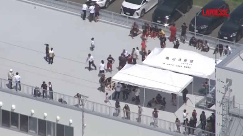 Terremoto in Kamchatka, in Giappone le persone salgono sui tetti per l’allerta tsunami