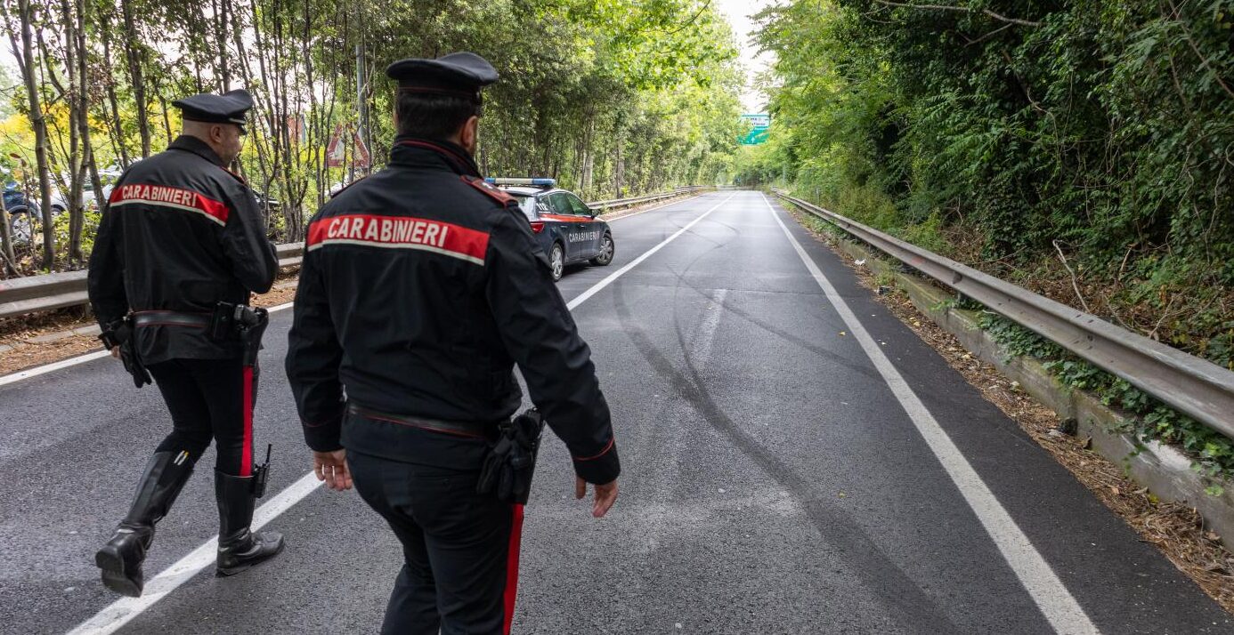 udine uomo ucciso in casa a gemona arrestate moglie e suocera