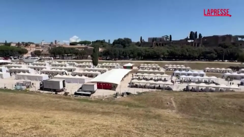 Giubileo Giovani 2025, in migliaia a Circo Massimo per la giornata delle confessioni