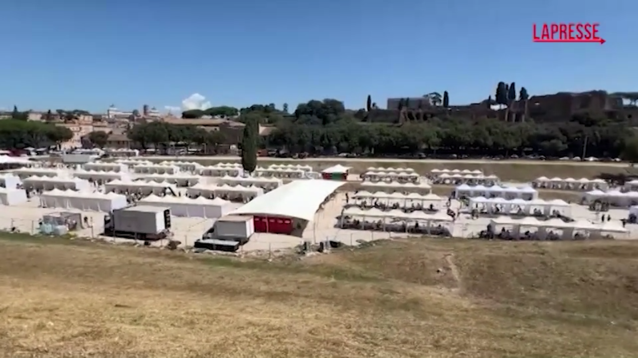 Giubileo Giovani 2025, in migliaia a Circo Massimo per la giornata delle confessioni Giubileo Giovani 2025, in migliaia a Circo Massimo per la giornata delle confessioni