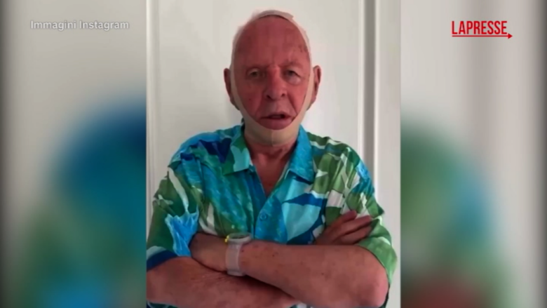 Anthony Hopkins prova la maschera viso di Kim Kardashian e torna Hannibal Lecter