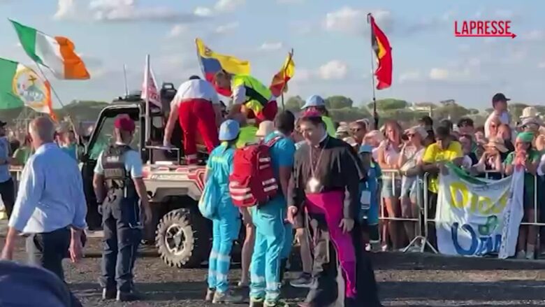 Giubileo dei Giovani, malore durante il passaggio del Papa tra i fedeli