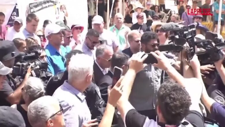 Israele, familiari ostaggi delusi da incontro con Witkoff