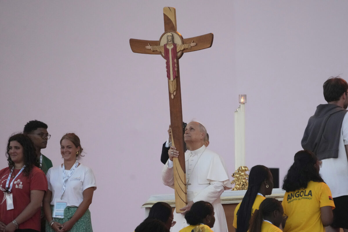 giubileo dei giovani 1 milione di fedeli papa leone amicizia strada per la pace fate il mondo pi249 umano