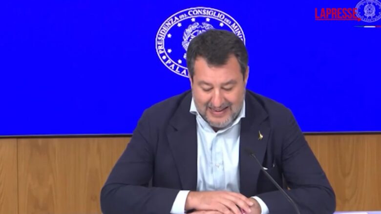 Ponte Stretto, Salvini: "Sarà parte soluzione problemi Sud"