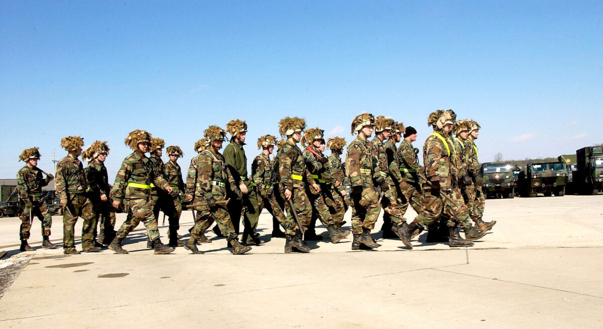 Usa, sparatoria in base militare in Georgia: cinque soldati feriti, minaccia neutralizzata Usa, sparatoria in base militare in Georgia: cinque soldati feriti, minaccia neutralizzata