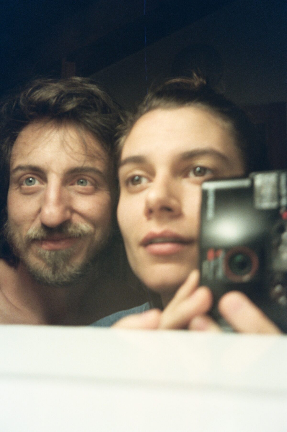 Dall’amicizia d’infanzia alla storia d’amore queer: “In Italia problema di rappresentazione e discriminazione” Dall’amicizia d’infanzia alla storia d’amore queer: “In Italia problema di rappresentazione e discriminazione”