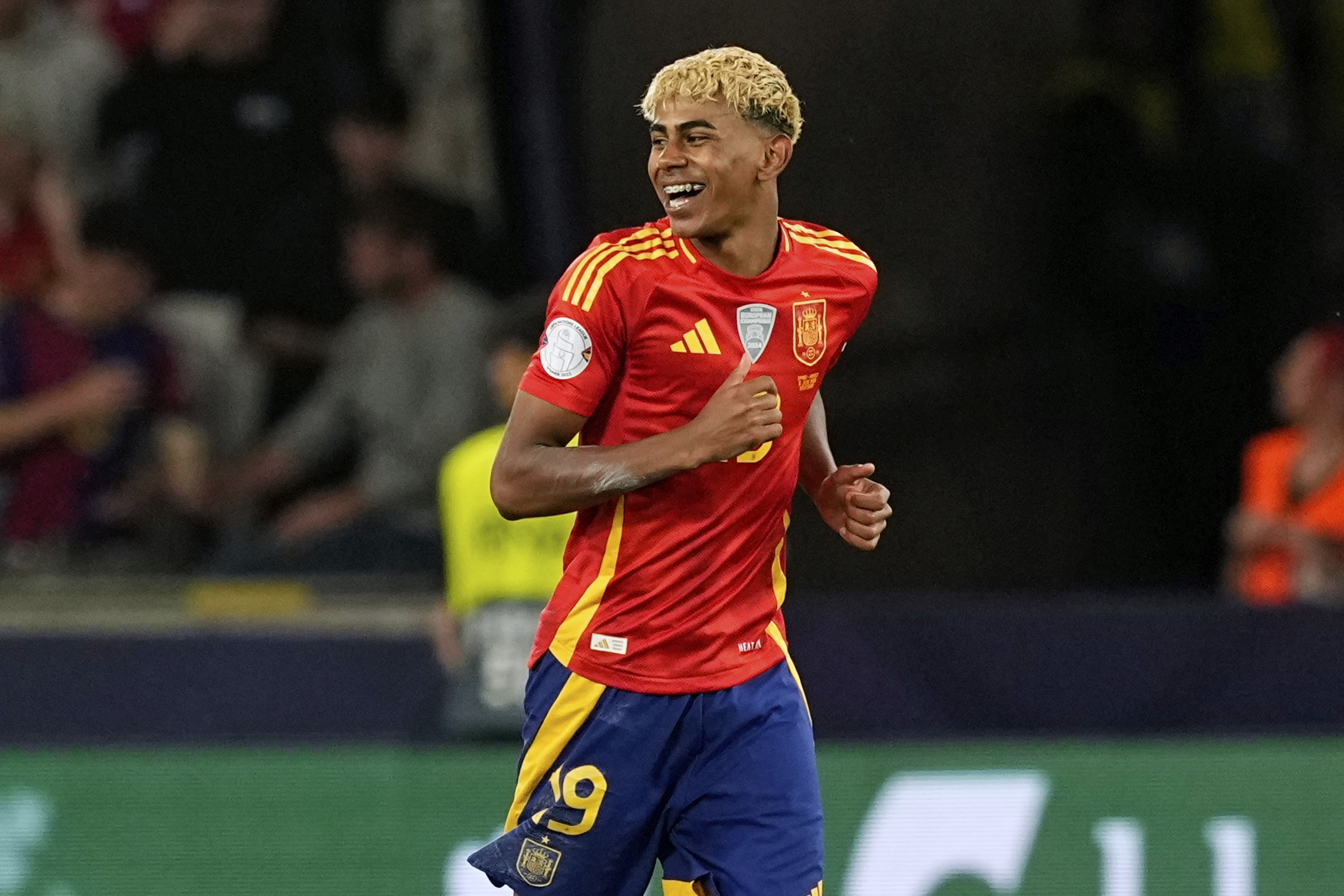 Pallone d’Oro 2025, le candidature. Yamal tra migliori U21