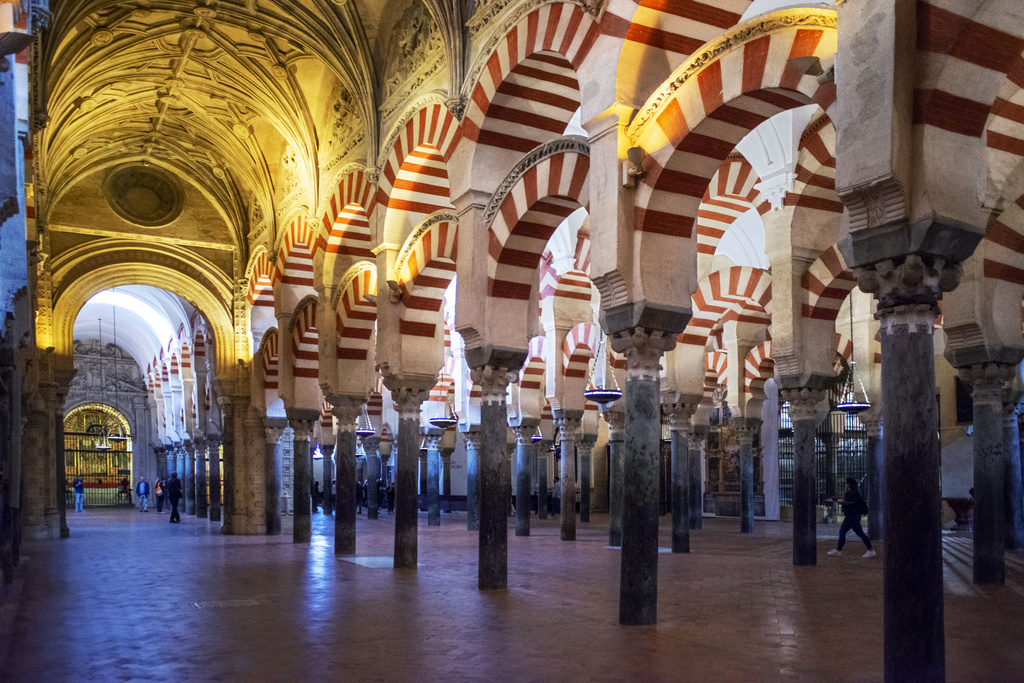 Spagna, Cordoba: incendio nella Mezquita