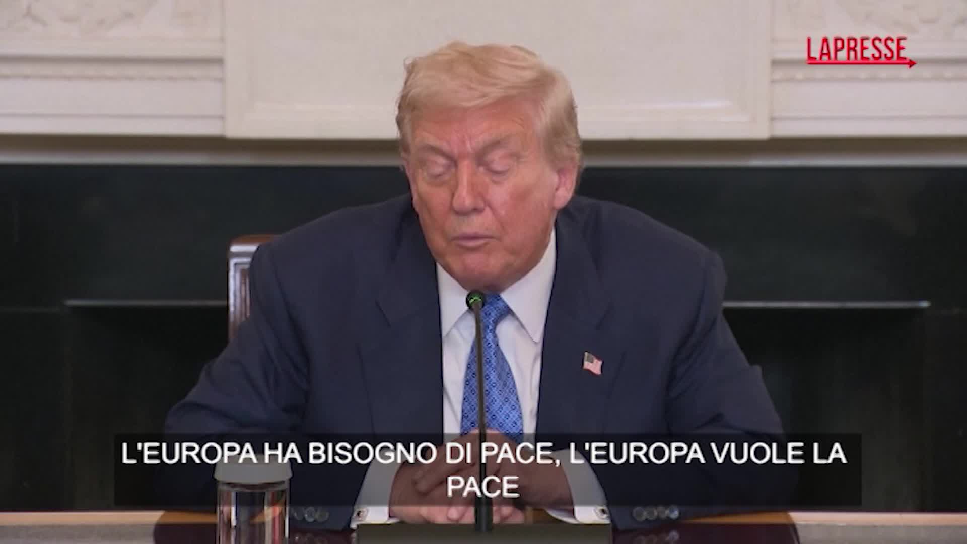 Ucraina, Trump: "Zelensky deve prepararsi a firmare qualcosa" Ucraina, Trump: "Zelensky deve prepararsi a firmare qualcosa"
