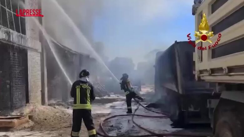 Ascoli Piceno, in fiamme azienda di bitume: evacuata abitazione