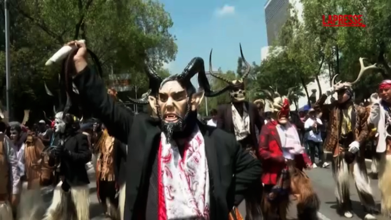 Città del Messico, musica e balli per la Giornata dei Popoli Indigeni