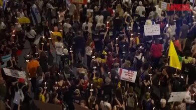 Israele, migliaia di manifestanti a Tel Aviv contro il piano di occupazione di Gaza