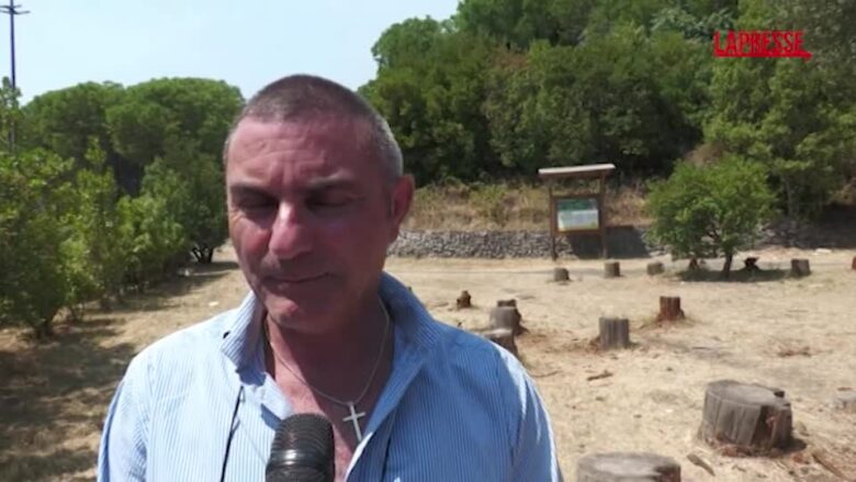 Incendio Vesuvio, direttore del Parco: "Sul versante Terzigno-Ottaviano focolai importanti"