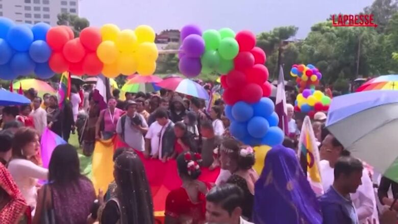 Nepal, il primo Pride dopo il taglio dei fondi dagli Usa