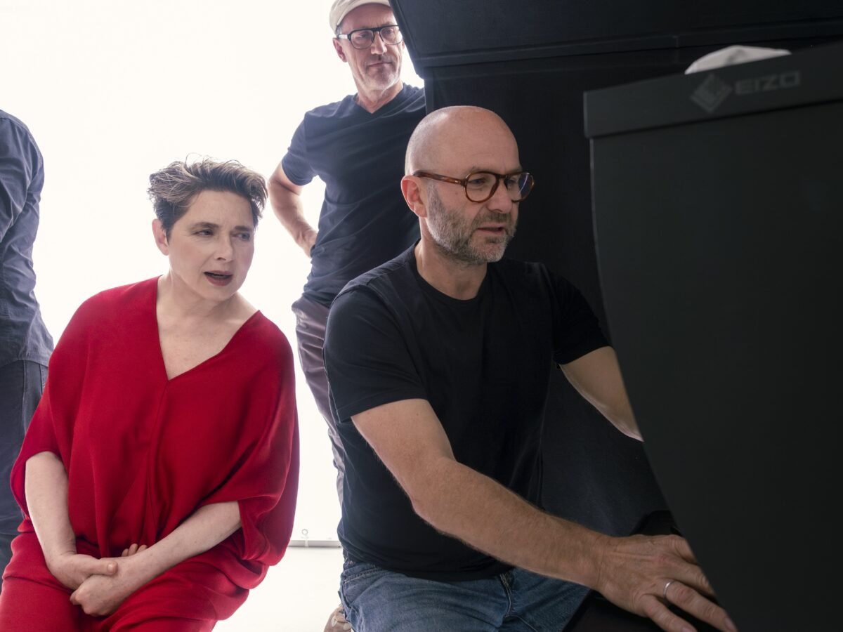 Galleria foto 'Calendario Pirelli 2026, le immagini dal backstage con Luisa Ranieri ed Eva Herzigova' - foto 18