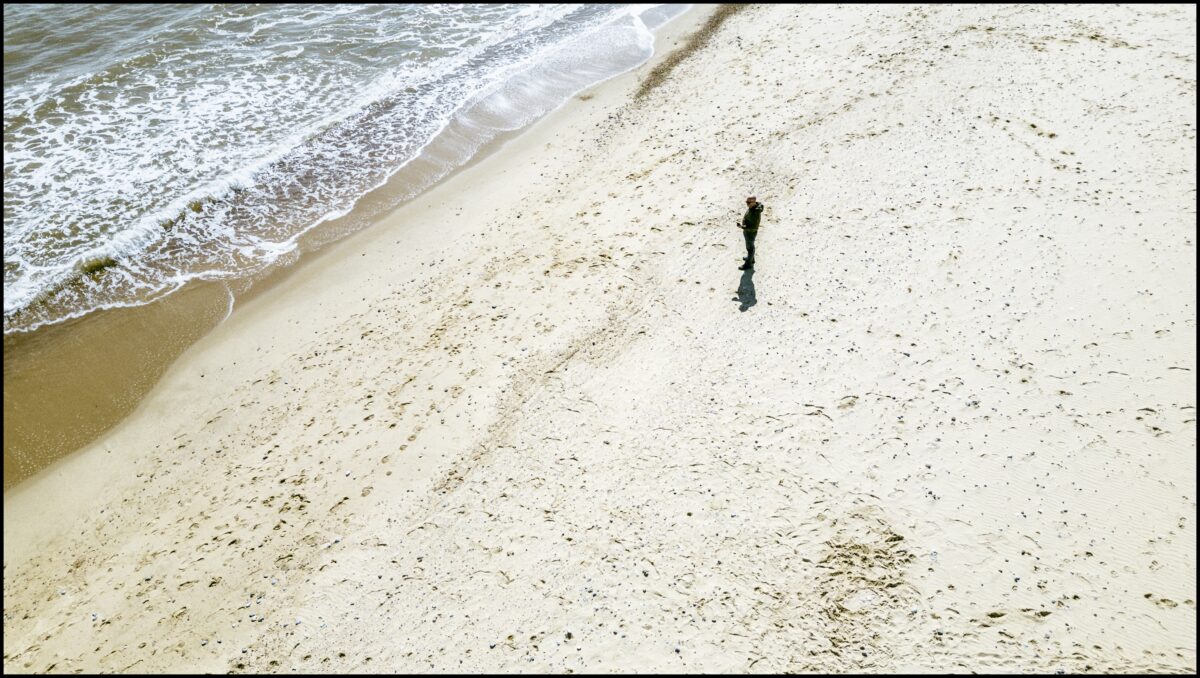 Galleria foto 'Calendario Pirelli 2026, le immagini dal backstage con Luisa Ranieri ed Eva Herzigova' - foto 11