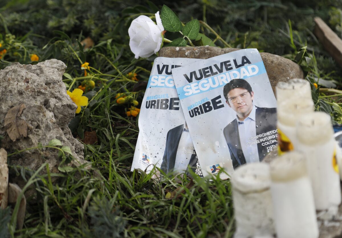 uribe morto candidato a presidenza colombia vittima di un attentato a giugno