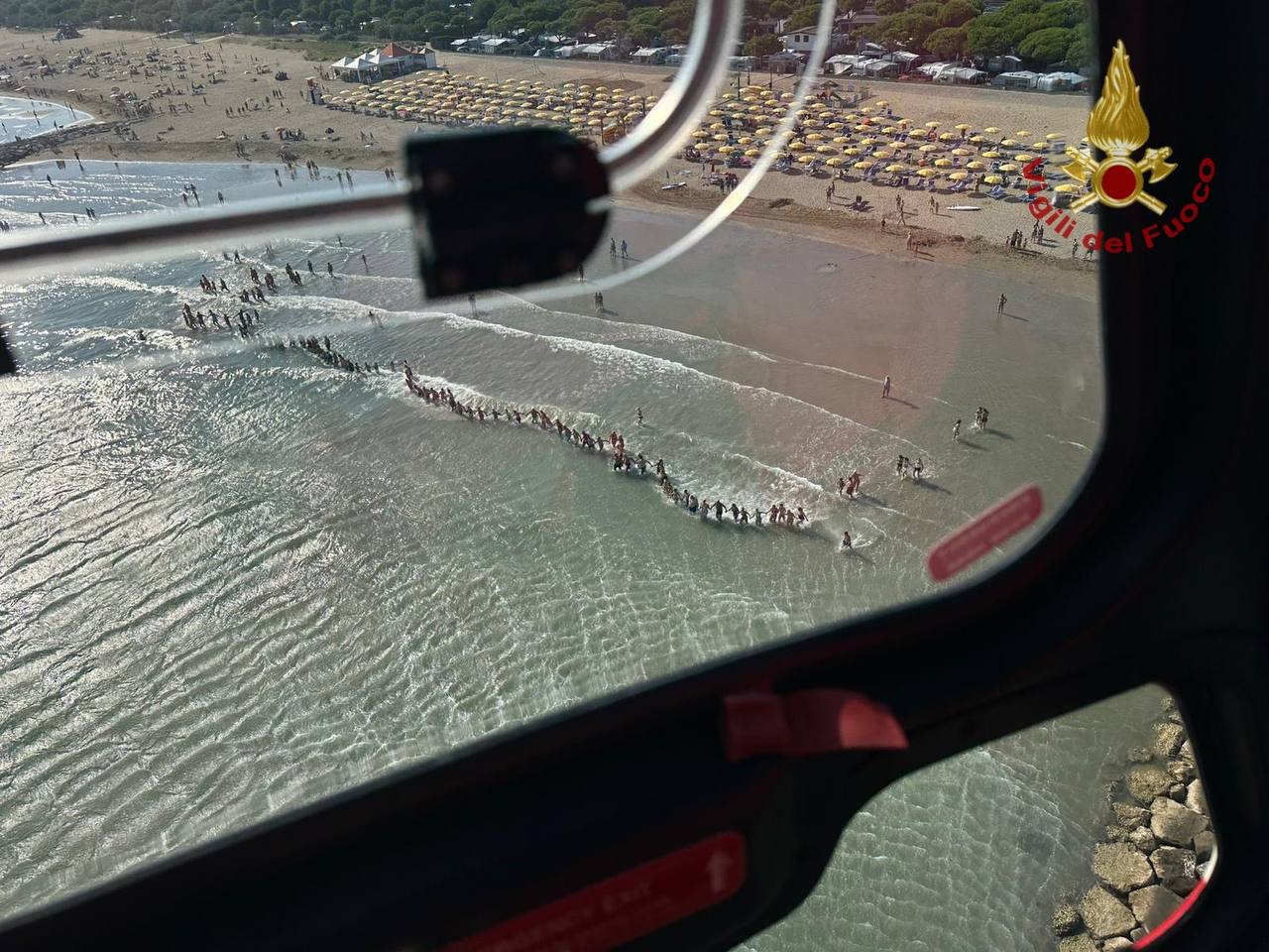 Cavallino Treporti, bambino scomparso in mare: recuperato il corpo senza vita Cavallino Treporti, bambino scomparso in mare: recuperato il corpo senza vita