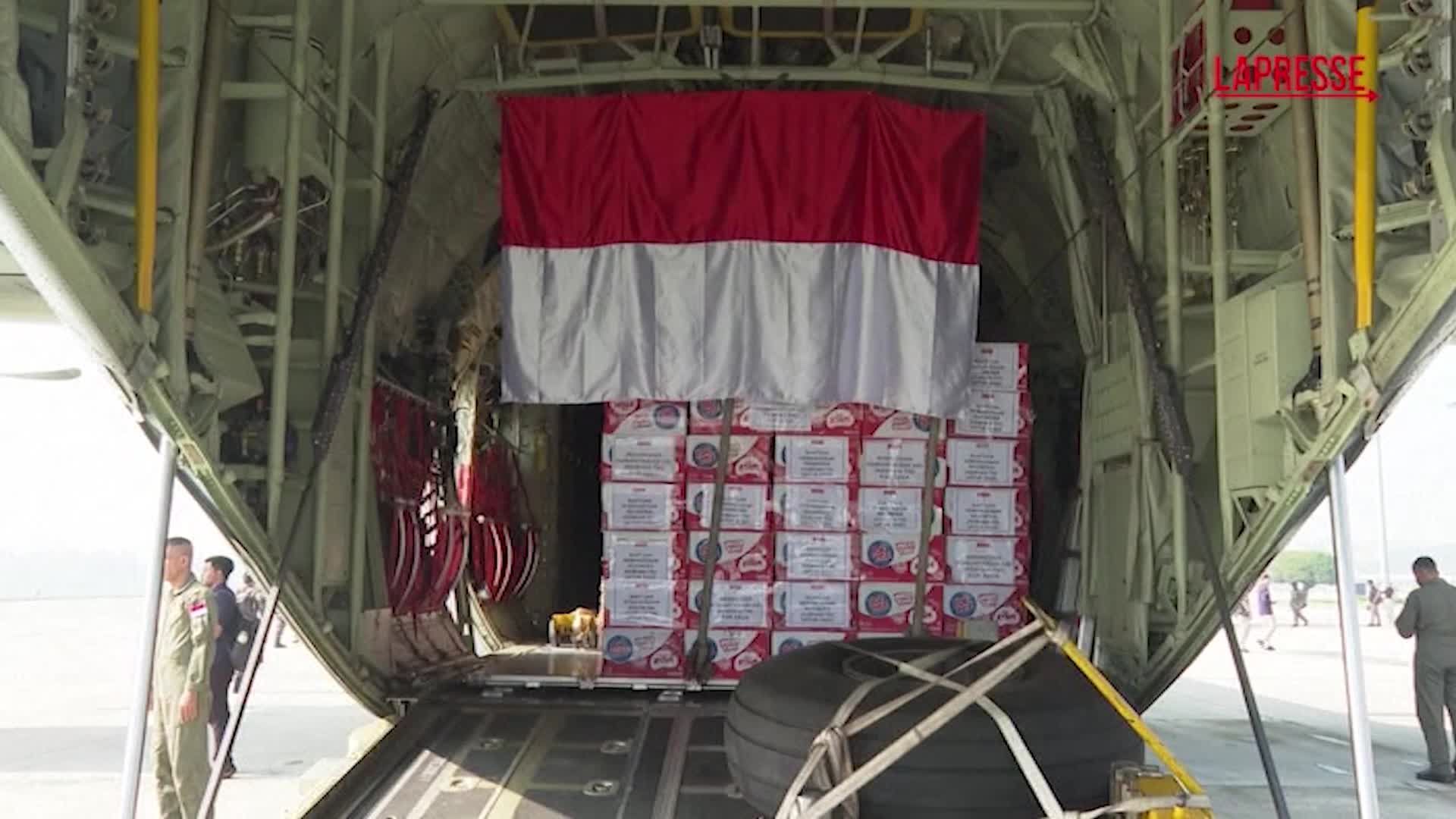 Gaza, Indonesia pronta a lanciare 800 tonnellate di aiuti Gaza, Indonesia pronta a lanciare 800 tonnellate di aiuti