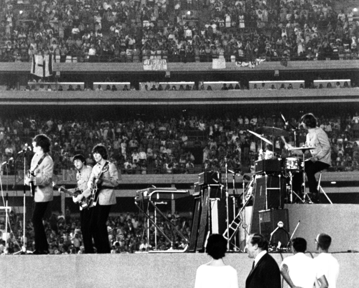 beatles 60 anni fa il concerto nella 8216casa8217 dei mets che fece nascere il rock da stadio