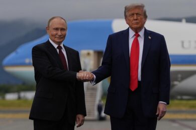 Ucraina-Russia, le notizie del 25 agosto 2025: si allontana bilaterale Putin-Zelensky. La diretta