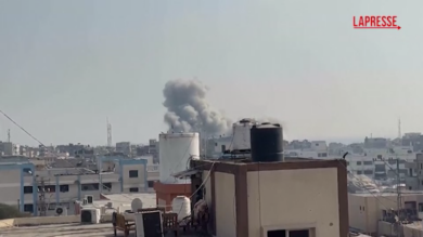 Gaza, ancora esplosioni e alte colonne di fumo