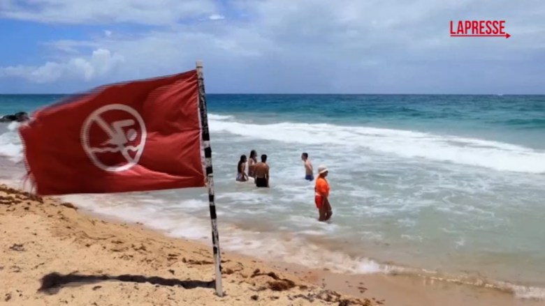 L'uragano Erin si avvicina al nord-est dei Caraibi