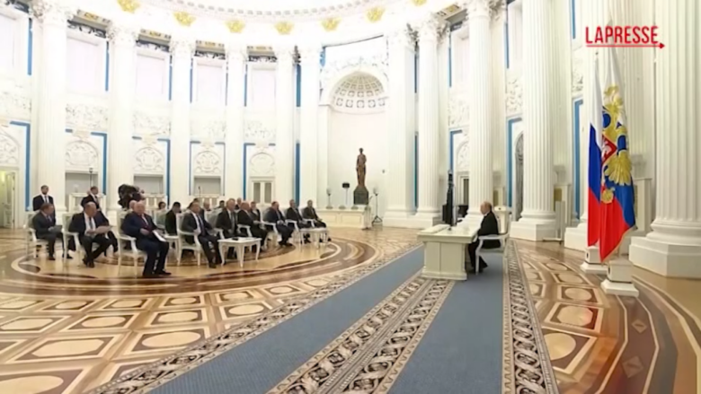 Ucraina, Putin: "Base accordo sia eliminazione delle cause della crisi"