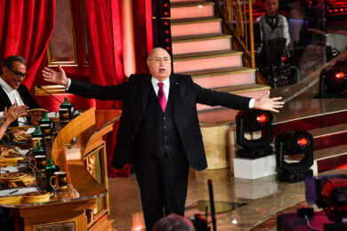 Morte Pippo Baudo, la Rai cambia programmazione: il nuovo palinsesto in memoria del presentatore