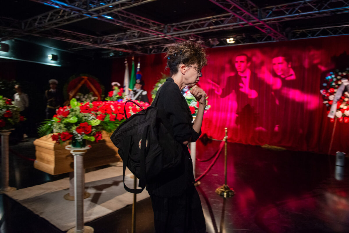 Galleria foto 'Pippo Baudo, i vip alla camera ardente: Fiorello, Lino Banfi, Mara Venier – Le foto' - foto 13