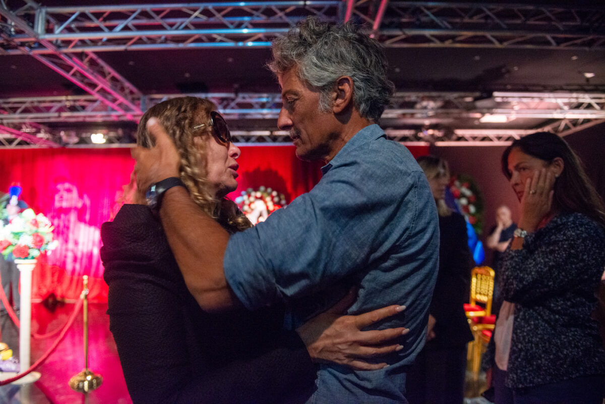 Galleria foto 'Pippo Baudo, i vip alla camera ardente: Fiorello, Lino Banfi, Mara Venier – Le foto' - foto 12