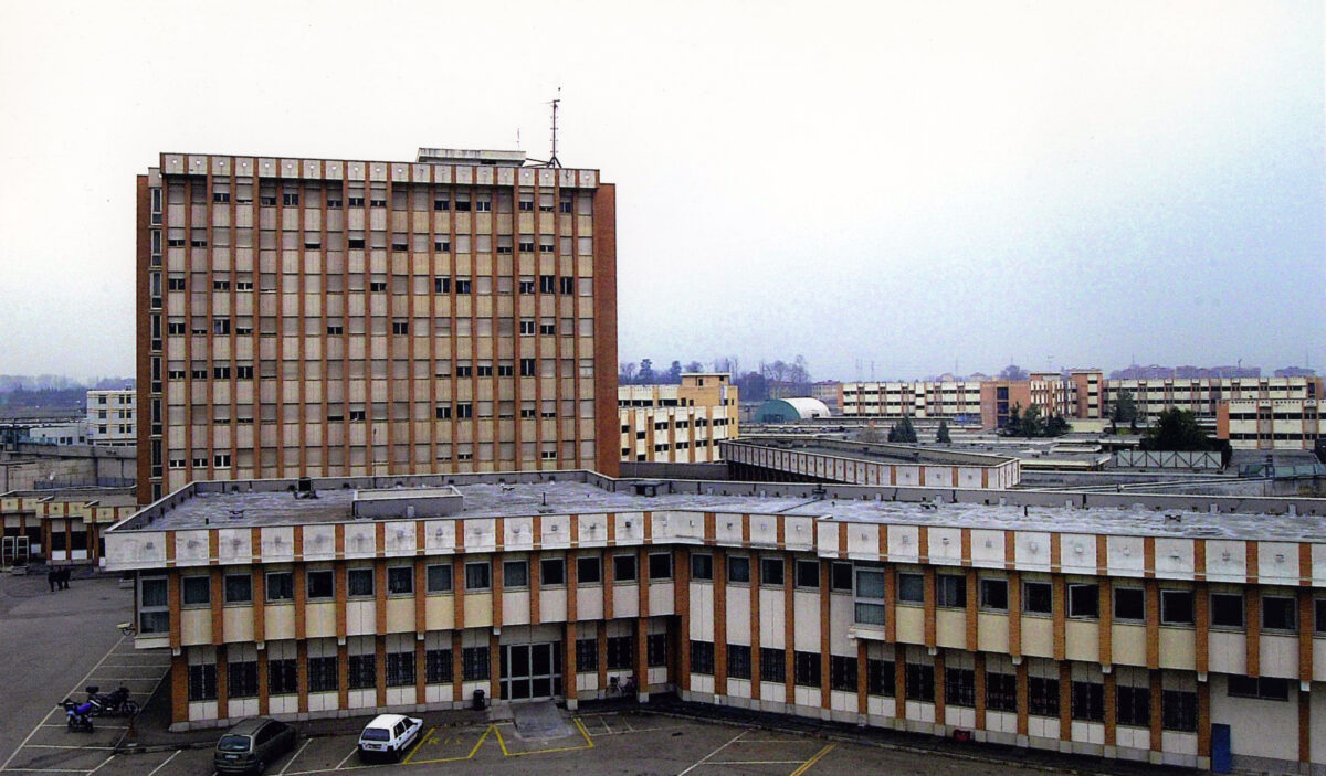 carceri detenuto si 232 murato vivo a torino la denuncia dei radicali