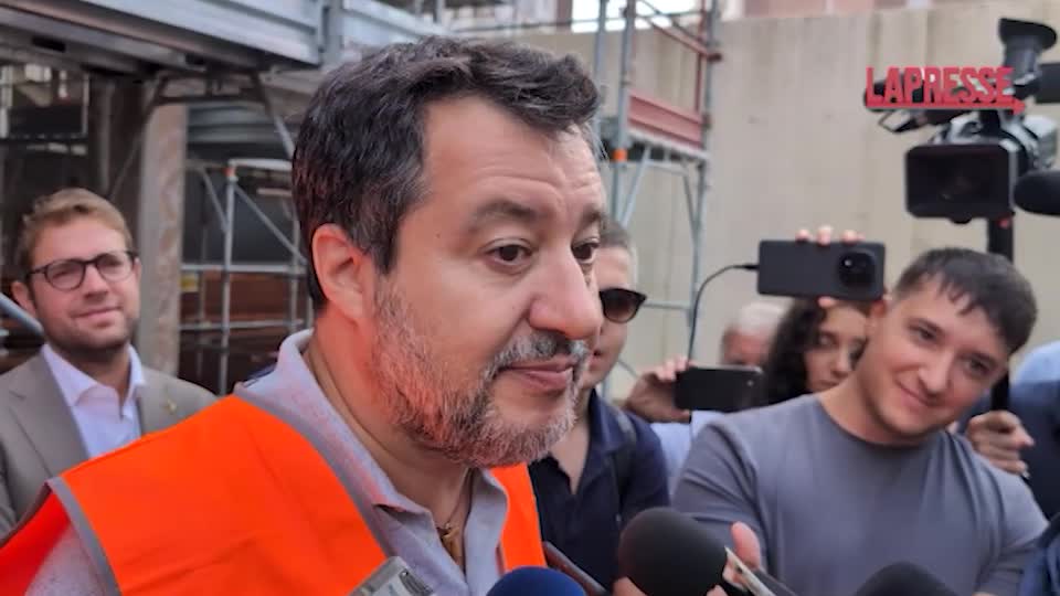 Vaccini, Salvini: "No dimissioni Schillaci, ma dubbi su obbligo non antiscientifici"
