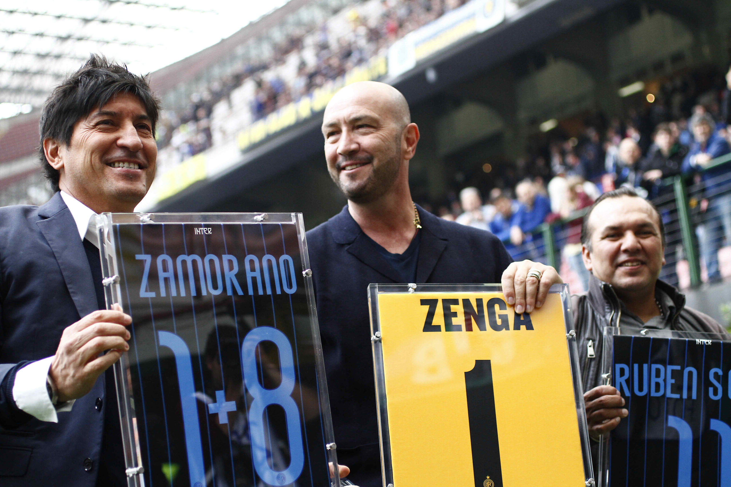 Serie A, da 44 Gatti all’1+8 di Zamorano: 30 anni di maglie personalizzate