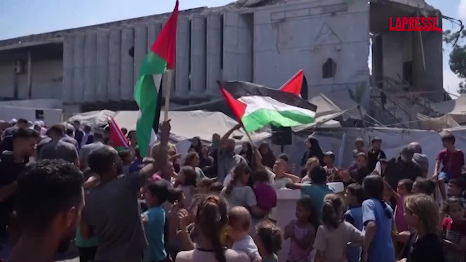 gaza palestinesi protestano contro la guerra e la migrazione forzata