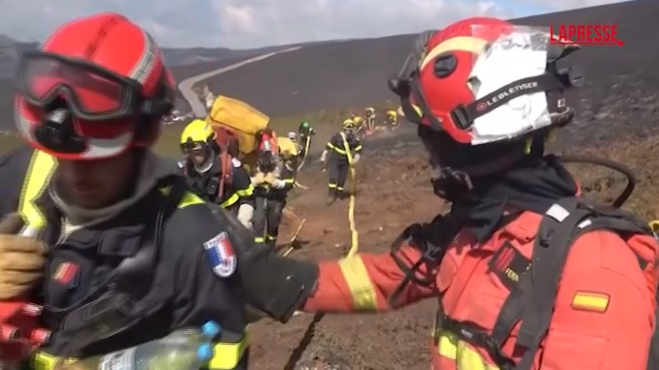 incendi in spagna vigili del fuoco francesi e tedeschi in aiuto dei colleghi