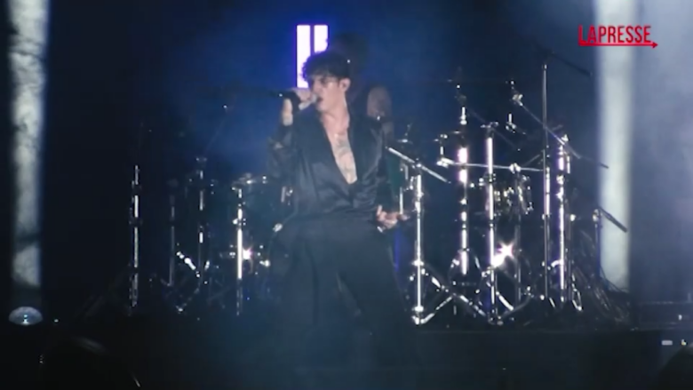 Achille Lauro, concerto in Giappone: 12mila a Osaka