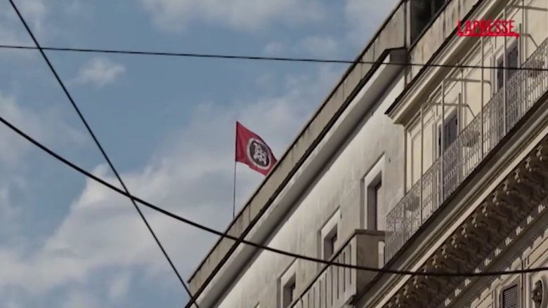 Casapound, i cittadini dopo il Leoncavallo: “Sgomberare la sede a Roma? Magari”