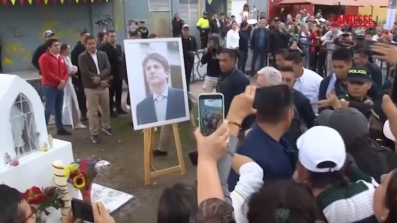 Colombia, Alvaro Uribe omaggia Miguel Uribe Turbay e chiede più sicurezza nel Paese