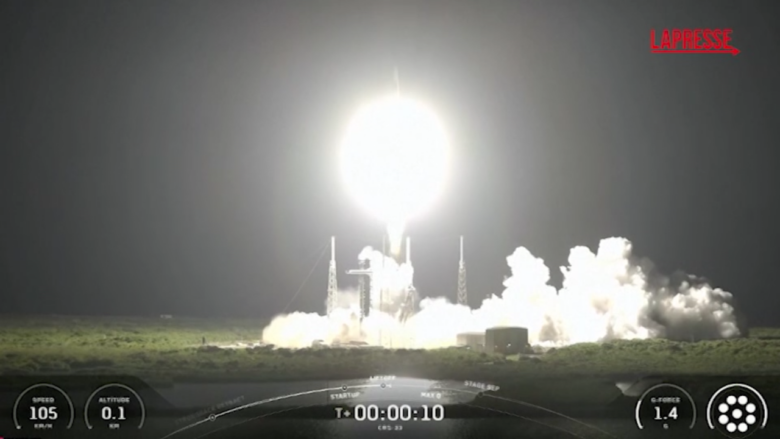 SpaceX, nuovo lancio della navicella Dragon verso la Iss